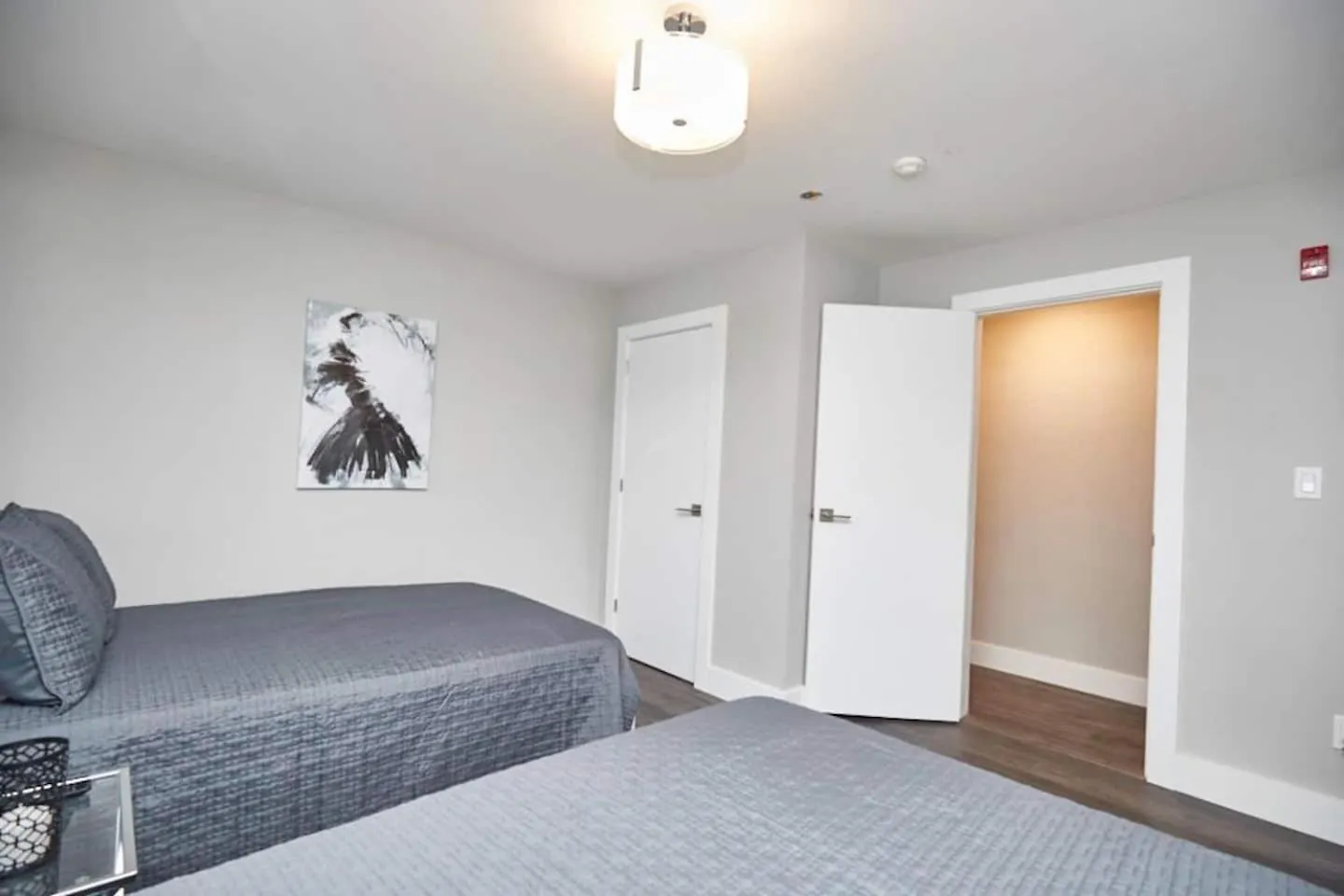 Clifton Hill Hideaway 3A - Two Bedroom Condo Niagara Falls 0*,  Canada