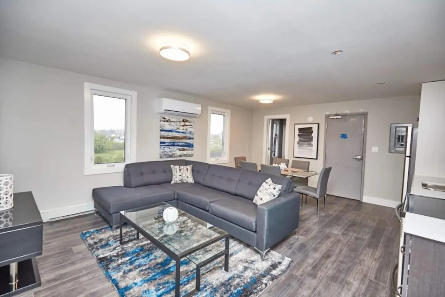 Apartment Clifton Hill Hideaway 3A - Two Bedroom Condo Niagara Falls Canada