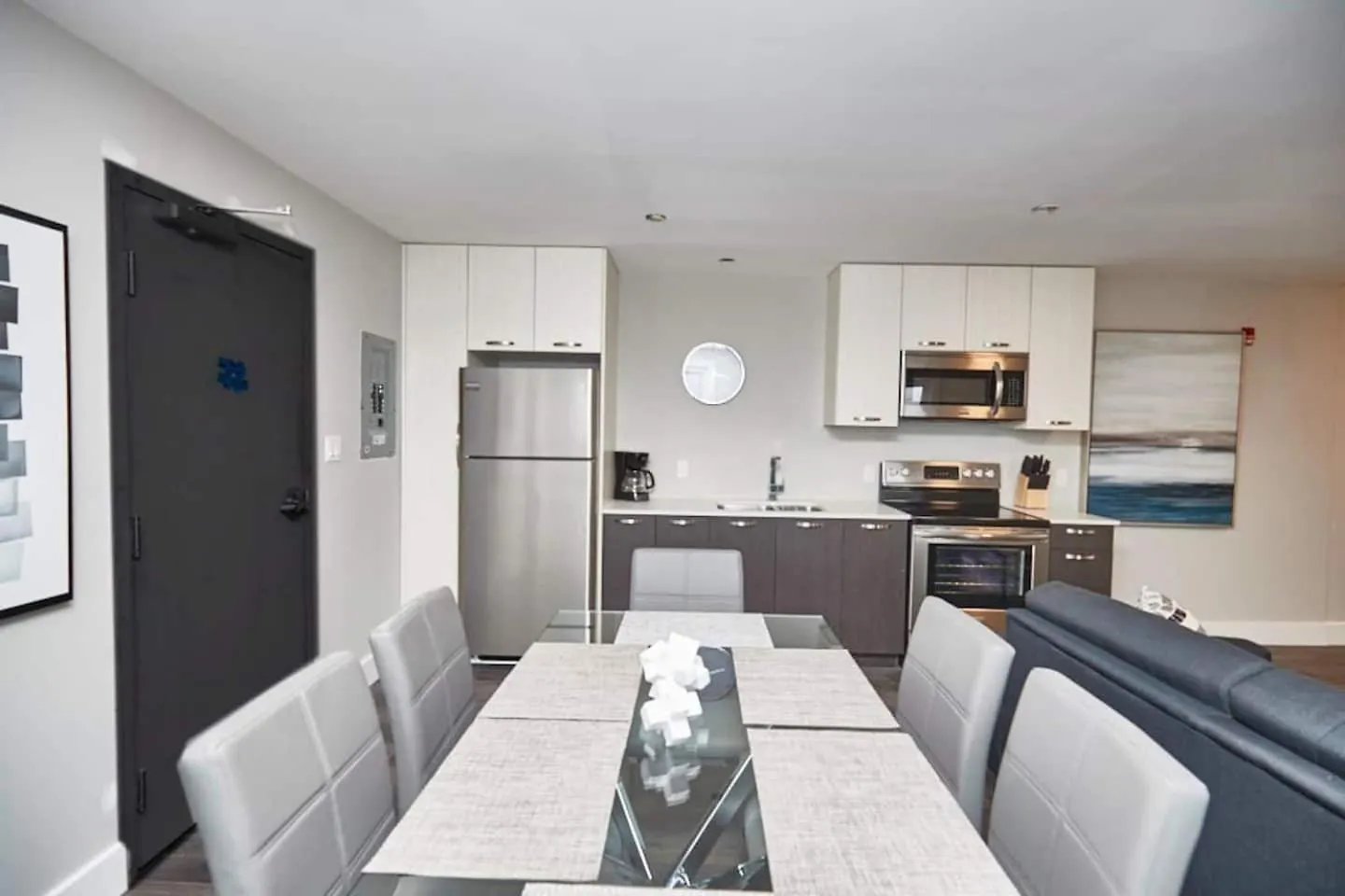 Clifton Hill Hideaway 3A - Two Bedroom Condo Ниагара-Фолс